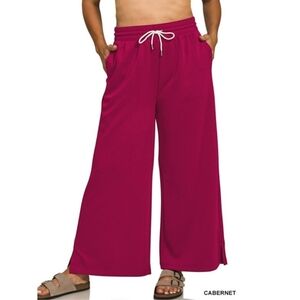 New Zenana Cabernet Scuba Drawstring Pants